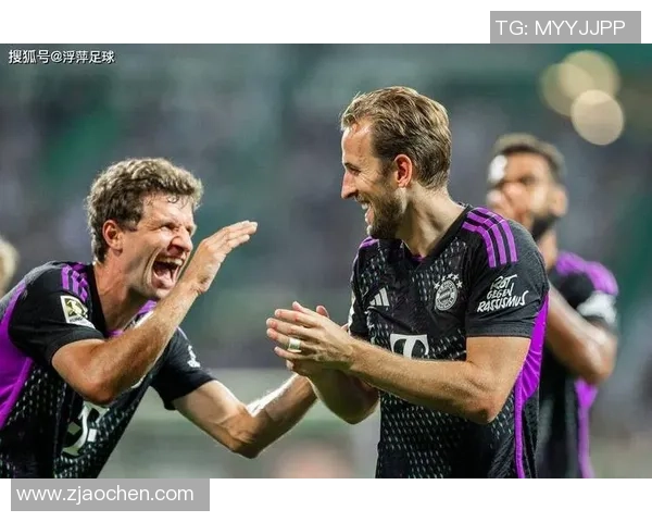 足球明星进球后捏鼻子引发热议球迷纷纷模仿成新潮流